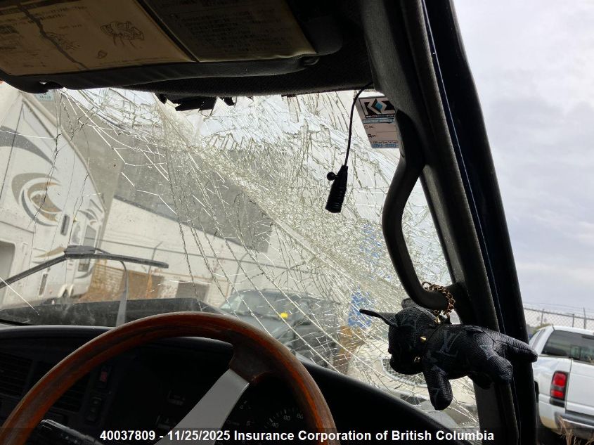 KZN1309007491 1993 TOYOTA  photo no. 24