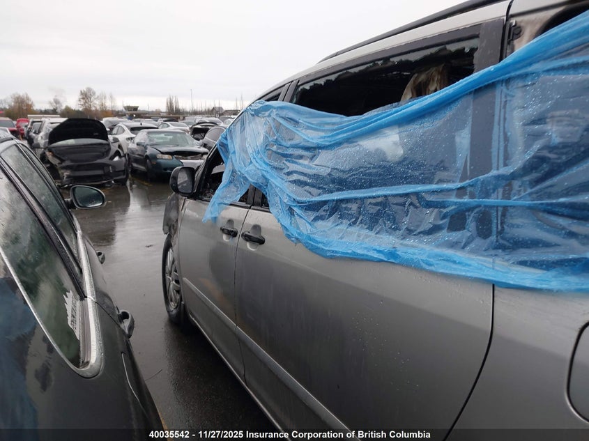 2006 Toyota Sienna Ce VIN: 5TDZA29CX6S410842 Lot: 40035542