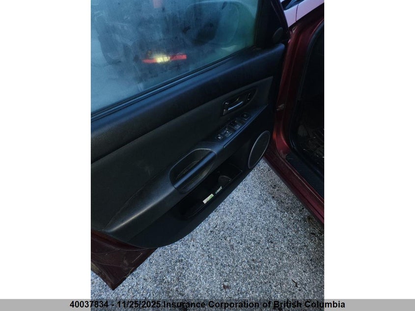 2006 Mazda 3 Hatchback VIN: JM1BK143461437001 Lot: 40037834