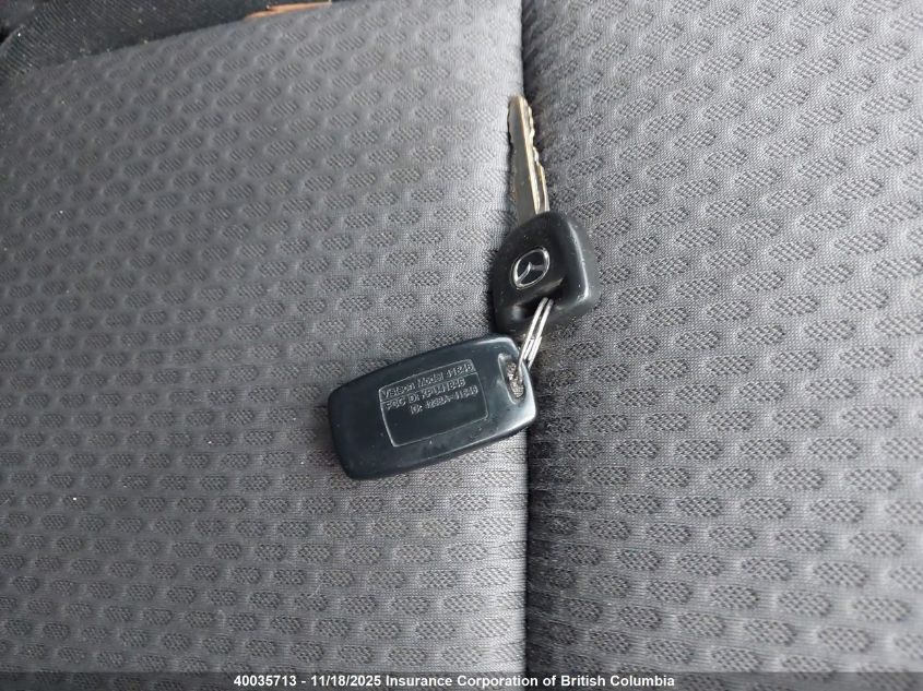 2006 Mazda 3 I VIN: JM1BK12F961546082 Lot: 40035713