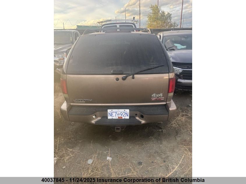 1GKCT18X85K114128 2005 GMC JIMMY photo no. 5