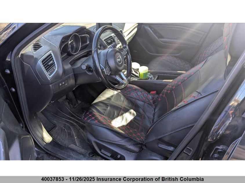 2018 Mazda 3 Grand Touring VIN: 3MZBN1W37JM194720 Lot: 40037853