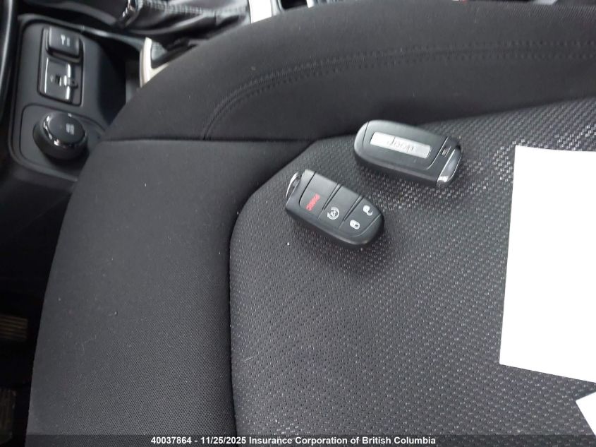 2015 Jeep Renegade Latitude VIN: ZACCJBBT0FPB65148 Lot: 40037864