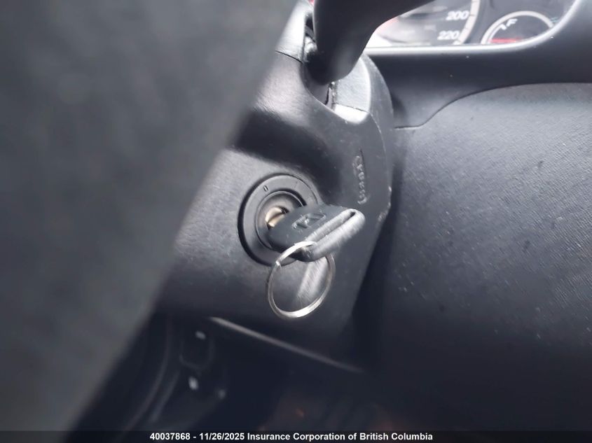 2002 Honda Cr-V VIN: JHLRD78802C811932 Lot: 40037868