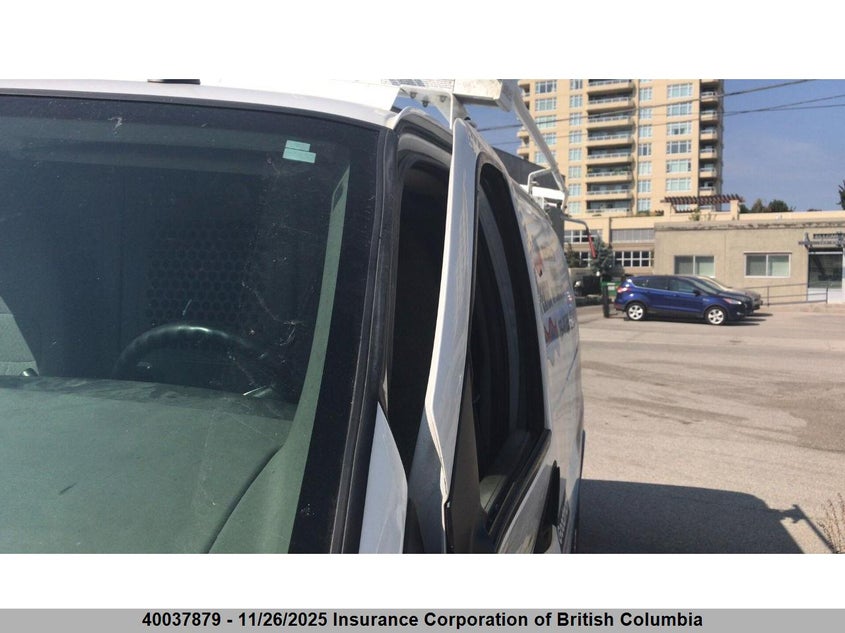 1GTW7FCF7F1117781 2015 GMC SAVANA photo no. 24