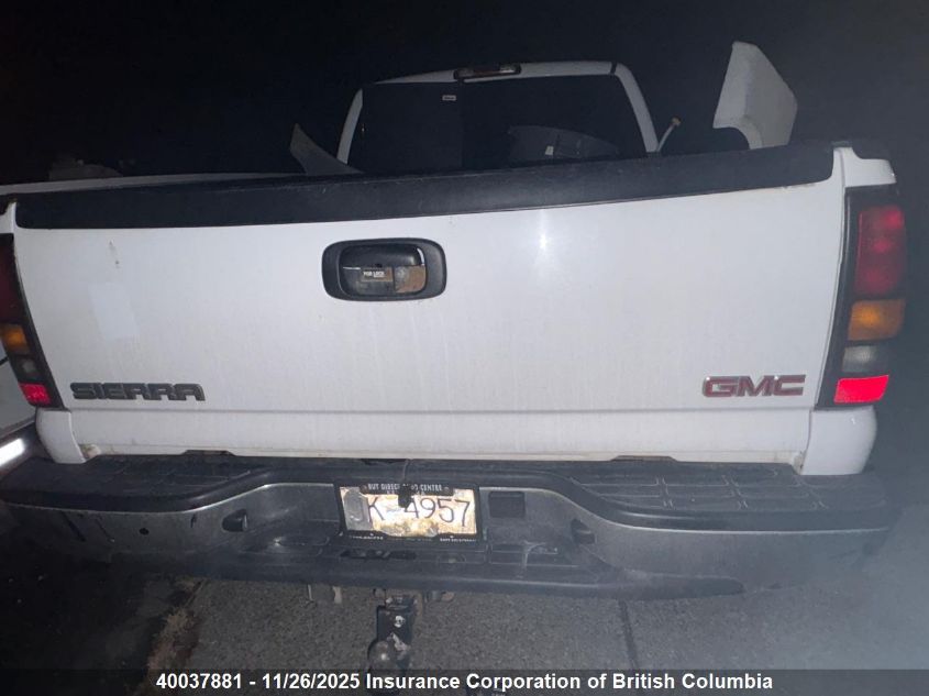 2004 GMC New Sierra K1500 VIN: 1GTEK19V04Z287118 Lot: 40037881