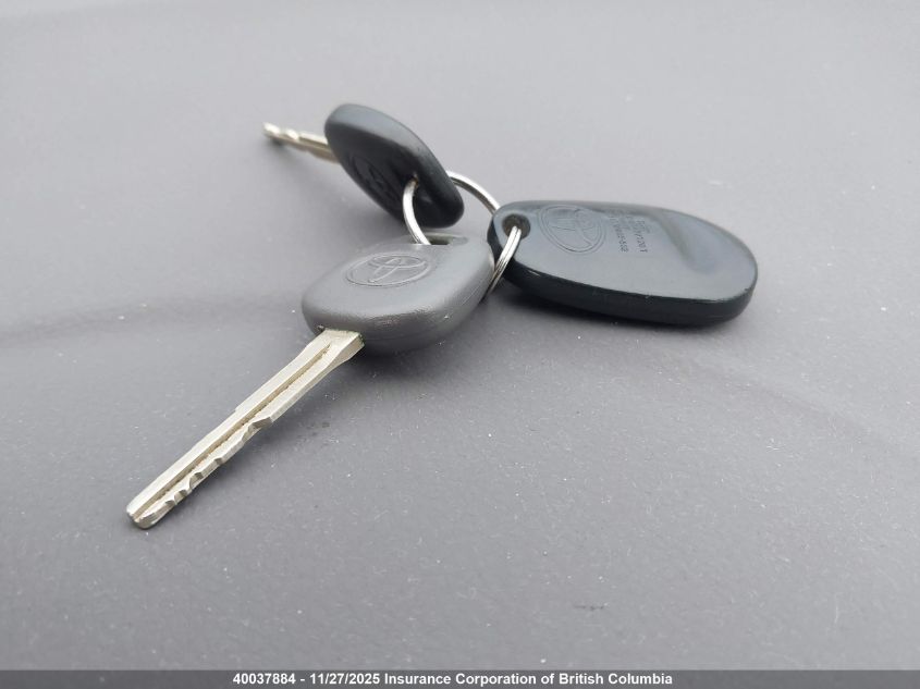 2010 Toyota Sienna Ce VIN: 5TDZK4CC2AS322426 Lot: 40037884