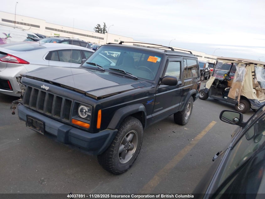 1J4FJ67SXWL186617 1998 JEEP CHEROKEE photo no. 2