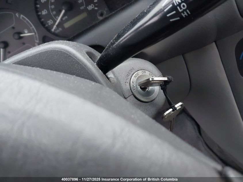 2000 Toyota Corolla Ve/Ce/Le VIN: 2T1BR12E0YC785344 Lot: 40037896