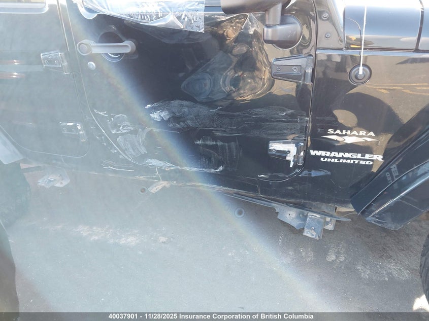 2012 Jeep Wrangler Unlimited Sahara VIN: 1C4BJWEG0CL183742 Lot: 40037901