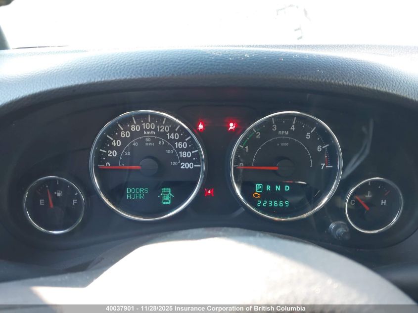 2012 Jeep Wrangler Unlimited Sahara VIN: 1C4BJWEG0CL183742 Lot: 40037901