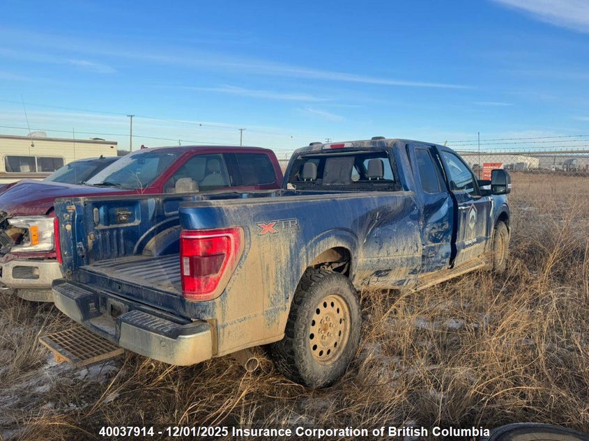 1FTFX1E50PKE51055 2023 FORD F-150 photo no. 3