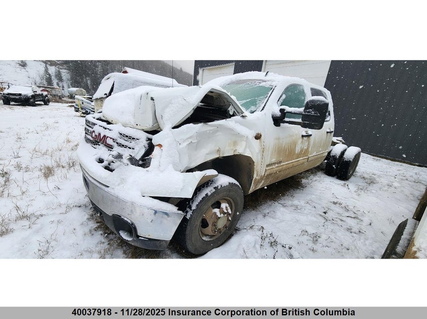 1GD423CG5EF149204 2014 GMC SIERRA photo no. 2