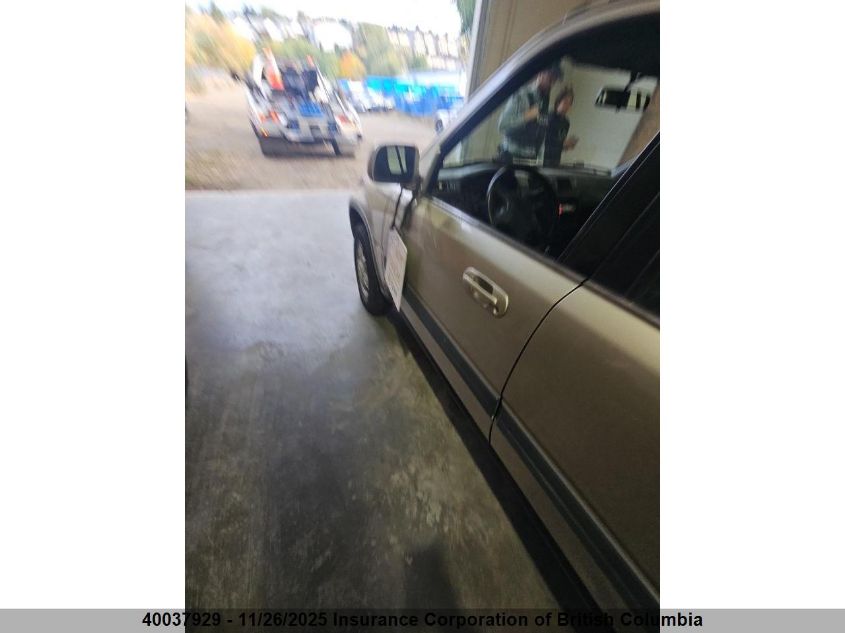 2000 Honda Cr-V VIN: JHLRD1852YC811457 Lot: 40037929