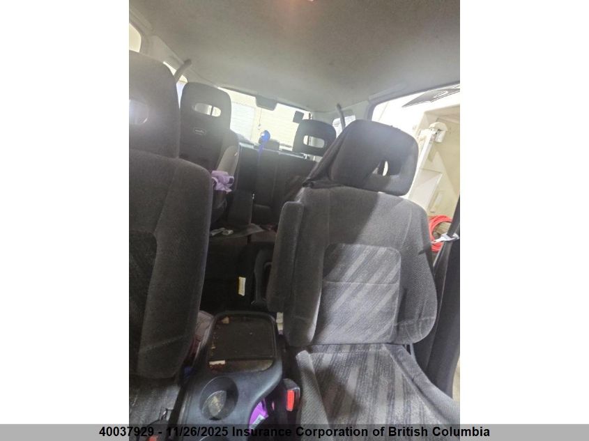 2000 Honda Cr-V VIN: JHLRD1852YC811457 Lot: 40037929