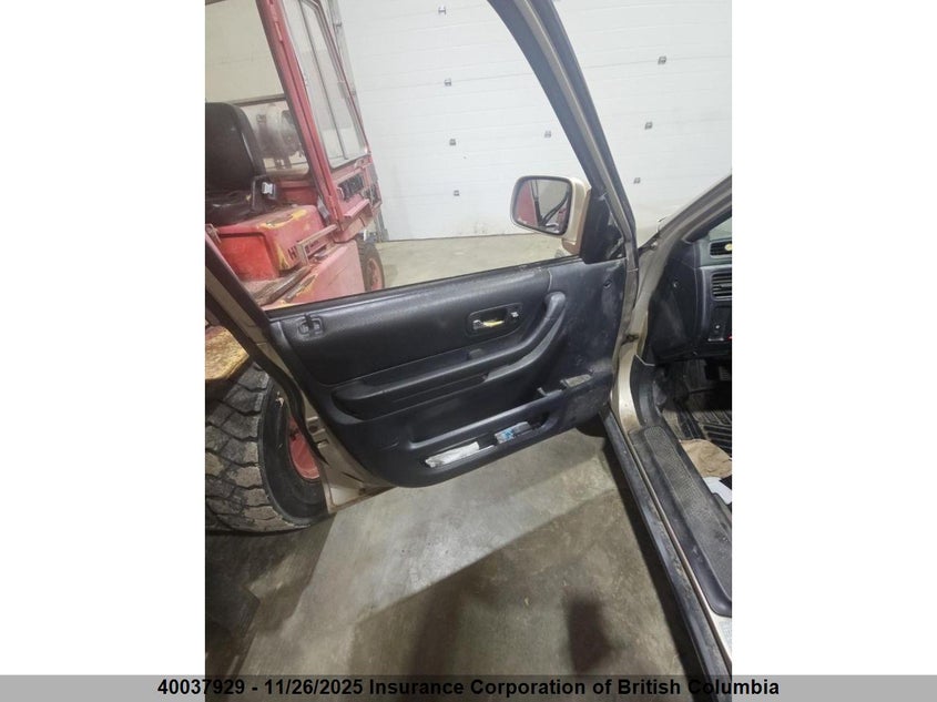 2000 Honda Cr-V VIN: JHLRD1852YC811457 Lot: 40037929