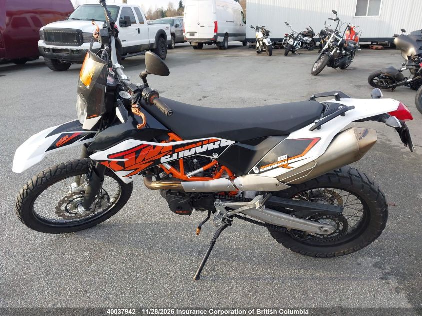 2014 Ktm 690 Enduro R VIN: VBKLET405EM762362 Lot: 40037942
