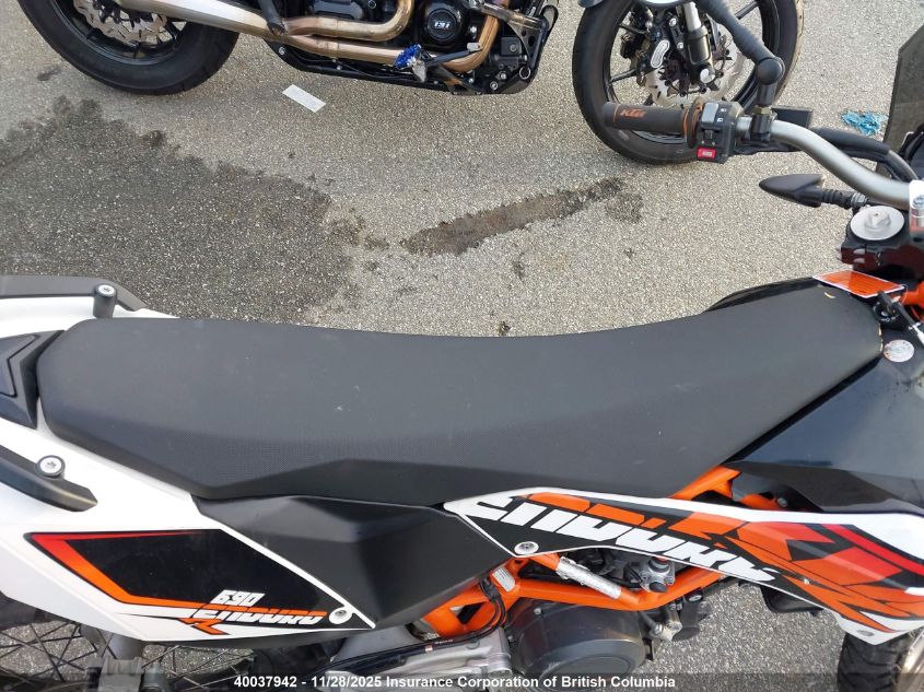 2014 Ktm 690 Enduro R VIN: VBKLET405EM762362 Lot: 40037942