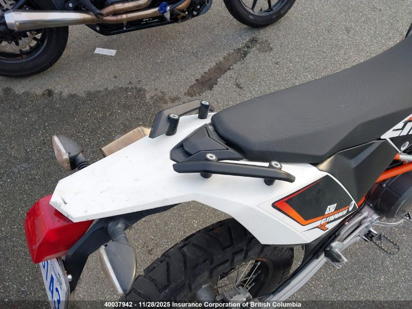 2014 Ktm 690 Enduro R VIN: VBKLET405EM762362 Lot: 40037942