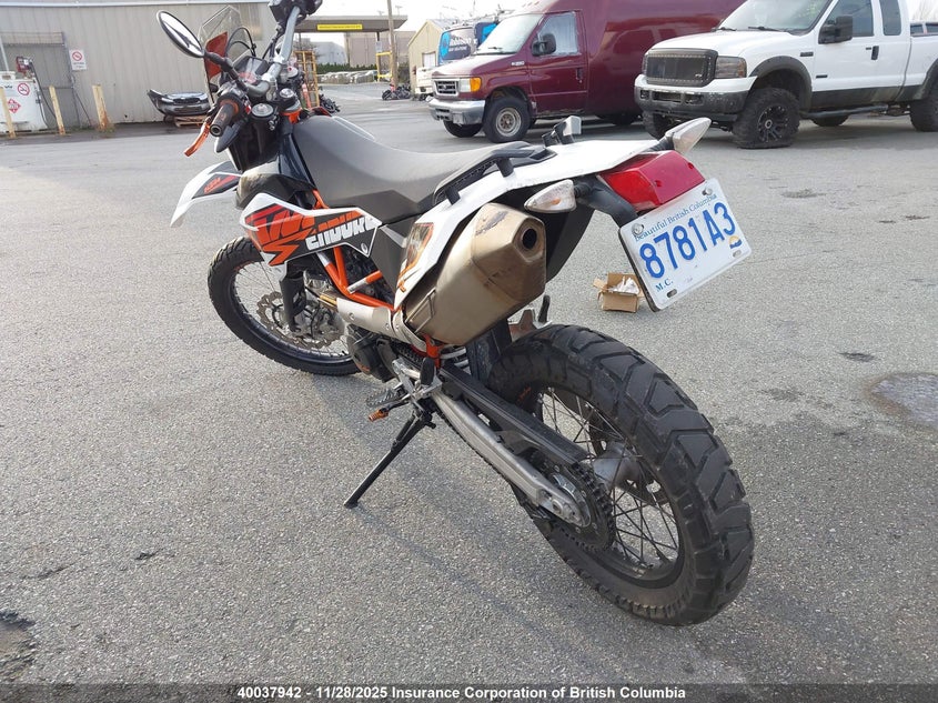 VBKLET405EM762362 2014 KTM 690 SUPERMOTO photo no. 3