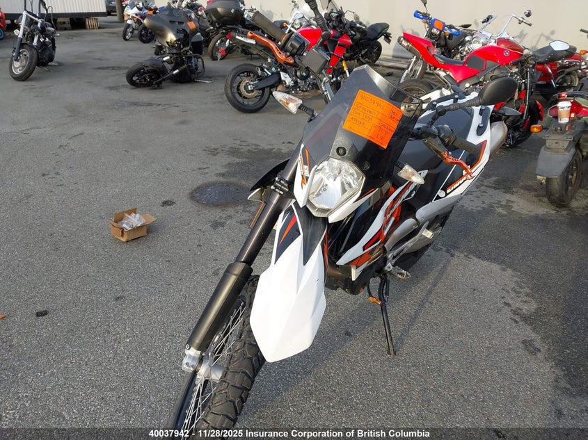 VBKLET405EM762362 2014 KTM 690 SUPERMOTO photo no. 5