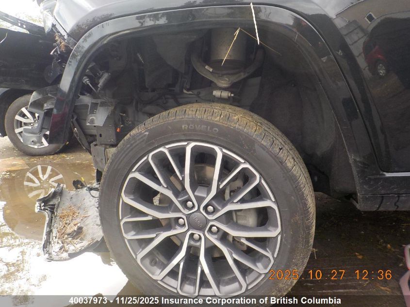 2023 Jeep Grand Cherokee L Summit/L Summit Reserve VIN: 1C4RJKET4P8844704 Lot: 40037973