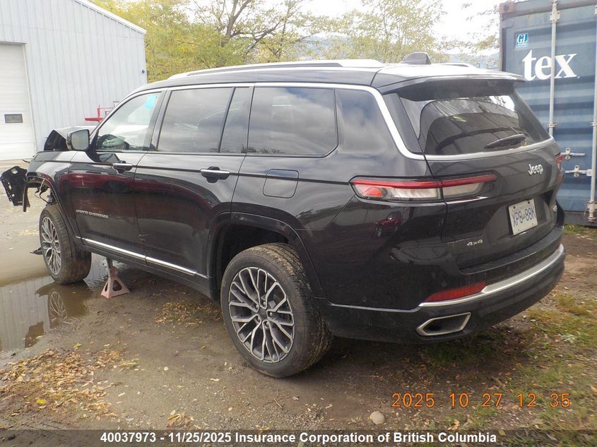 1C4RJKET4P8844704 2023 JEEP GRAND CHEROKEE photo no. 3