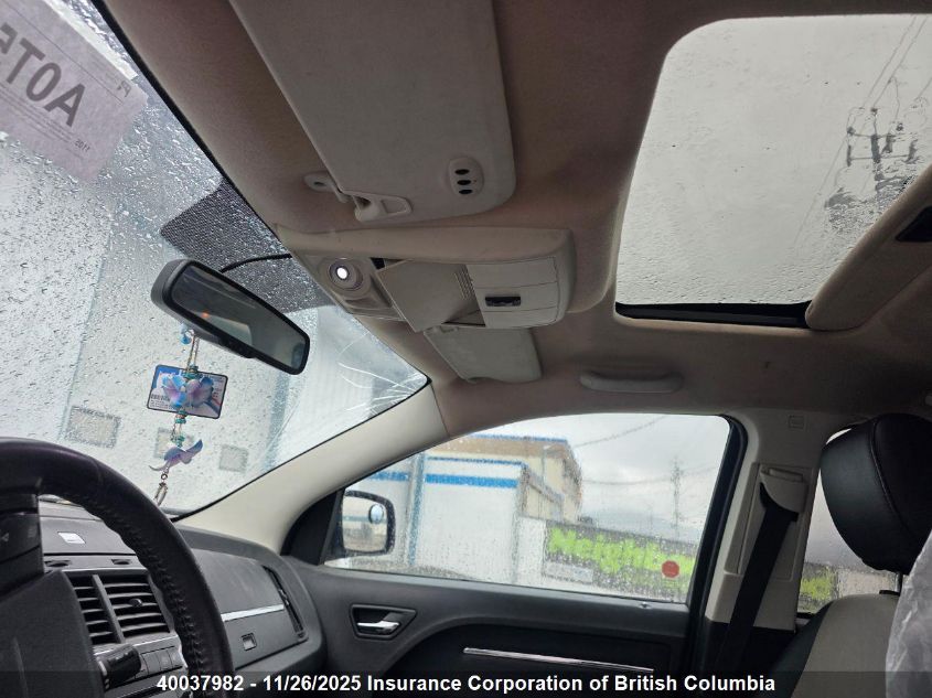 2009 Dodge Journey R/T VIN: 3D4GG67V19T135327 Lot: 40037982