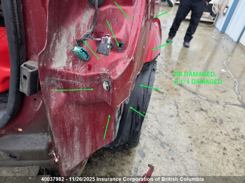 2009 Dodge Journey R/T VIN: 3D4GG67V19T135327 Lot: 40037982