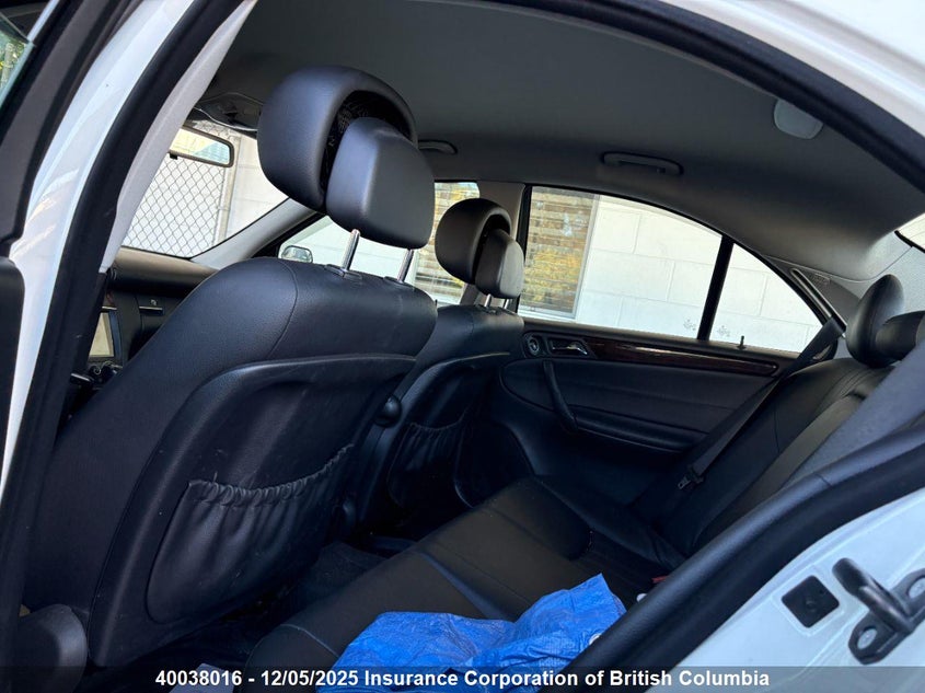 WDBRF52H37F897777 2007 MERCEDES-BENZ  photo no. 11
