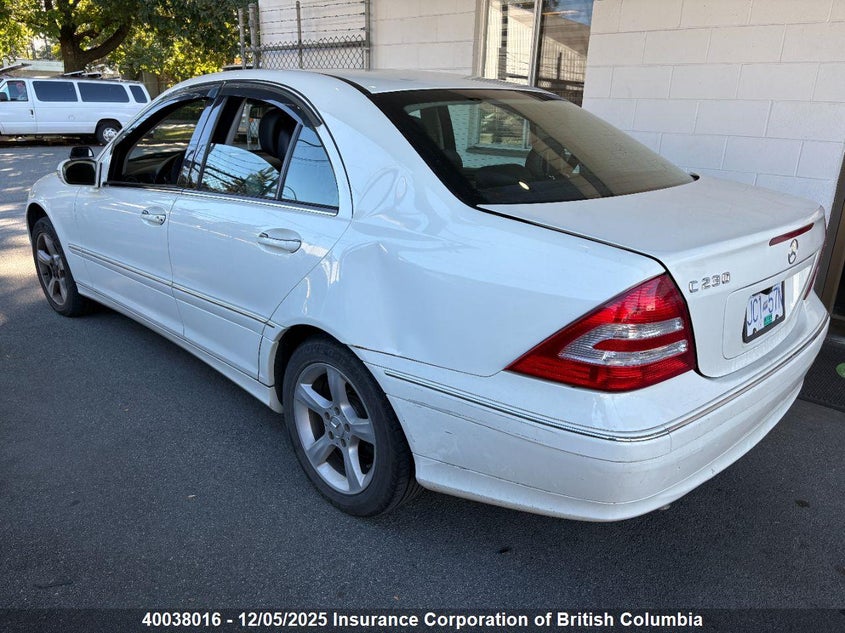 WDBRF52H37F897777 2007 MERCEDES-BENZ  photo no. 3
