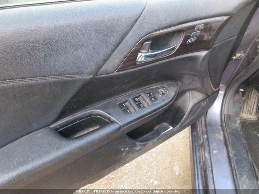 2016 Honda Accord Ex VIN: 1HGCR2F04GA800697 Lot: 40038021