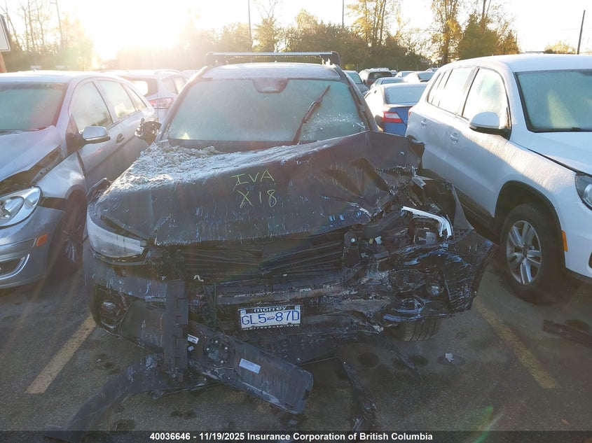 YV4ER3XM9R2240135 2024 VOLVO XC40 photo no. 13