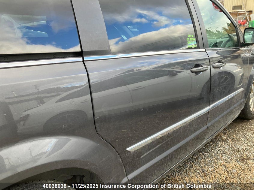 2C4RC1BG3FR716288 2015 CHRYSLER TOWN & COUNTRY photo no. 32