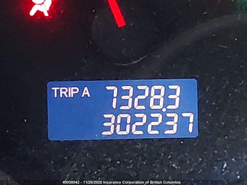 2008 Honda Fit VIN: JHMGD384X8S811279 Lot: 40038042