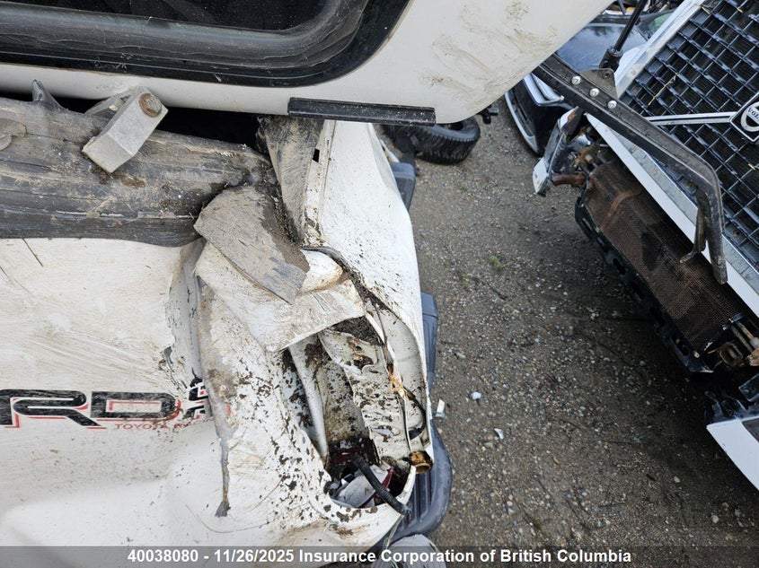 5TBDT44116S550406 2006 TOYOTA TUNDRA photo no. 16