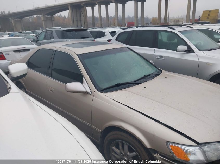 2000 Toyota Camry Ce/Le/Xle VIN: JT2BF22K1Y0255939 Lot: 40037176