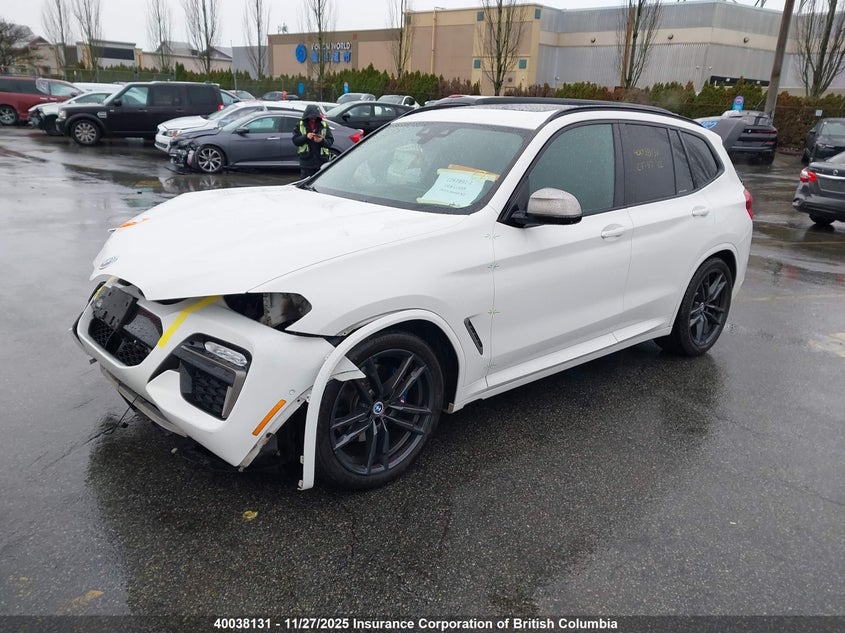 5UXTS3C5XKLR73533 2019 BMW X3 photo no. 2