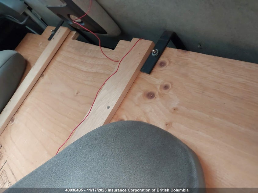 2005 Chevrolet Astro VIN: 1GNDM19X35B121586 Lot: 40036495