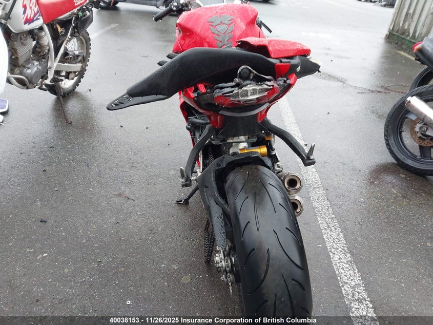 ZDMVABDS3MB001944 2021 DUCATI SUPERSPORT photo no. 6