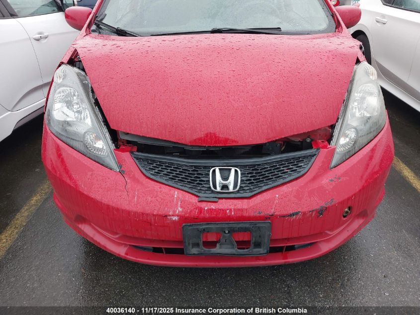 2013 Honda Fit Lx VIN: LUCGE8H51D3001138 Lot: 40036140