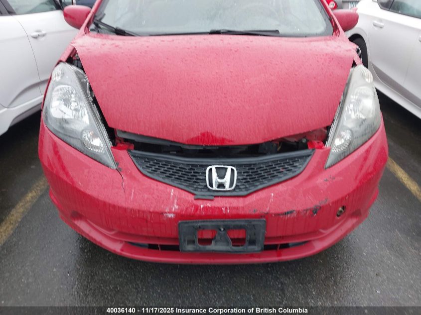 2013 Honda Fit Lx VIN: LUCGE8H51D3001138 Lot: 40036140