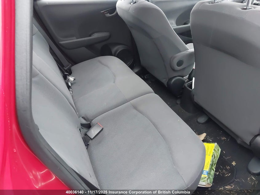 2013 Honda Fit Lx VIN: LUCGE8H51D3001138 Lot: 40036140