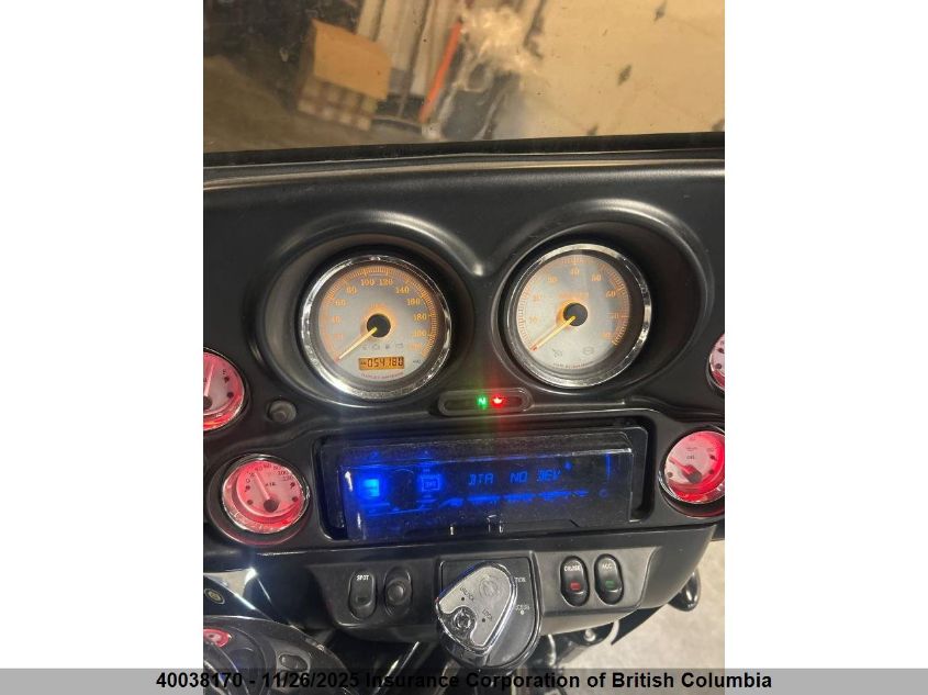 2011 Harley-Davidson Flhx VIN: 5HD1KB4A3BB621955 Lot: 40038170