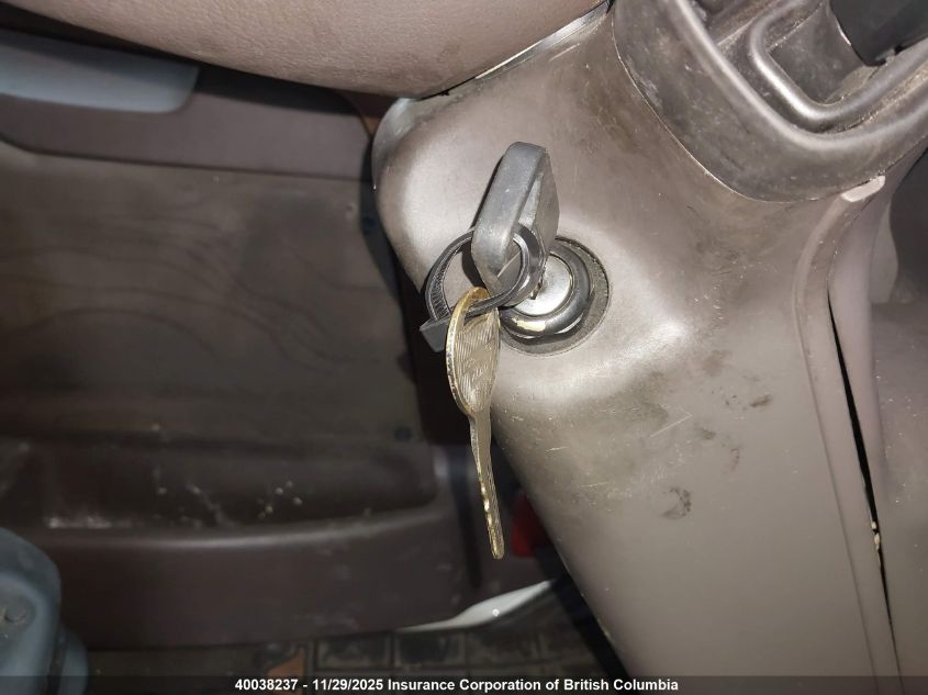 2015 Volvo Vn L VIN: 4V4NC9EH4FN188134 Lot: 40038237