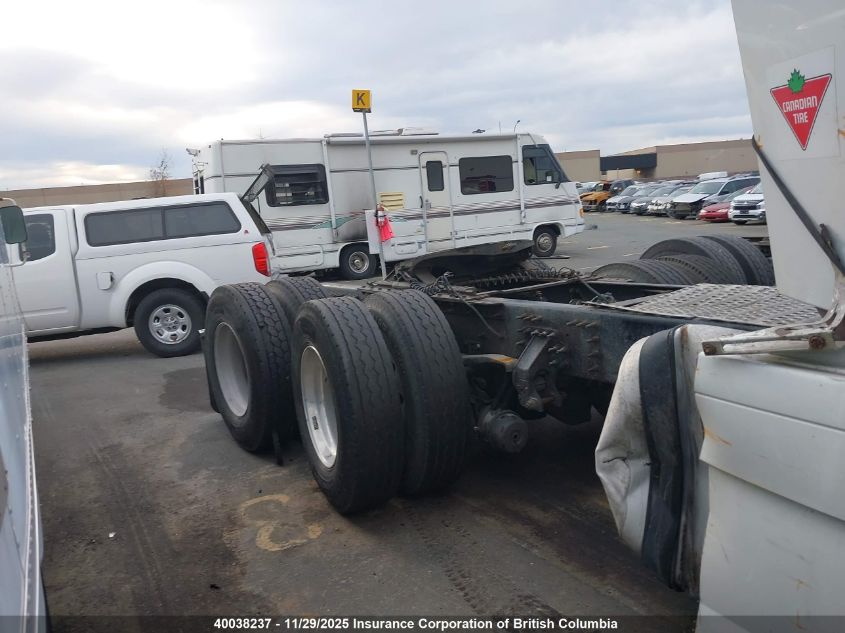 2015 Volvo Vn L VIN: 4V4NC9EH4FN188134 Lot: 40038237