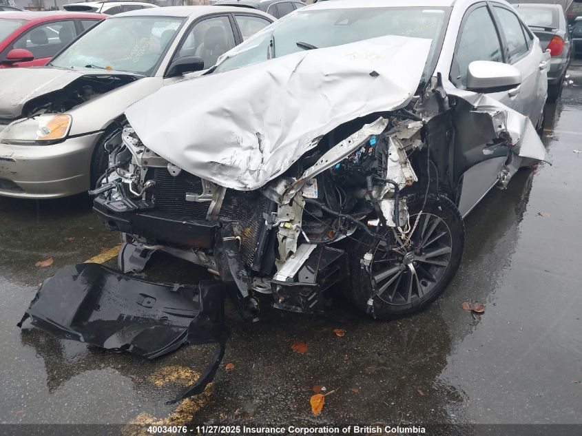 2017 Toyota Corolla L/Le/Xle/Se/Xse VIN: 2T1BURHE4HC845694 Lot: 40034076