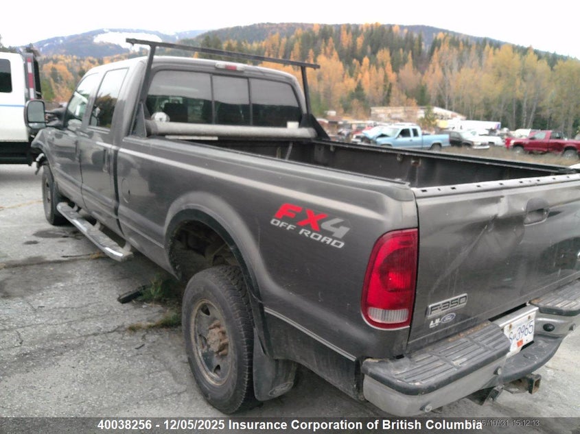 1FTWW31PX6EC84285 2006 FORD F350 photo no. 3