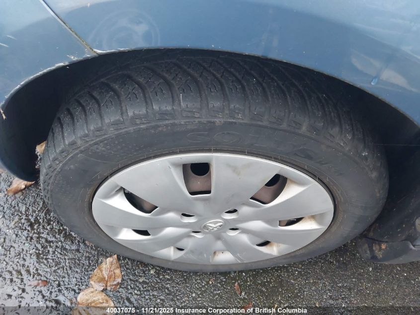 2009 Toyota Yaris VIN: JTDKT923495250711 Lot: 40037075