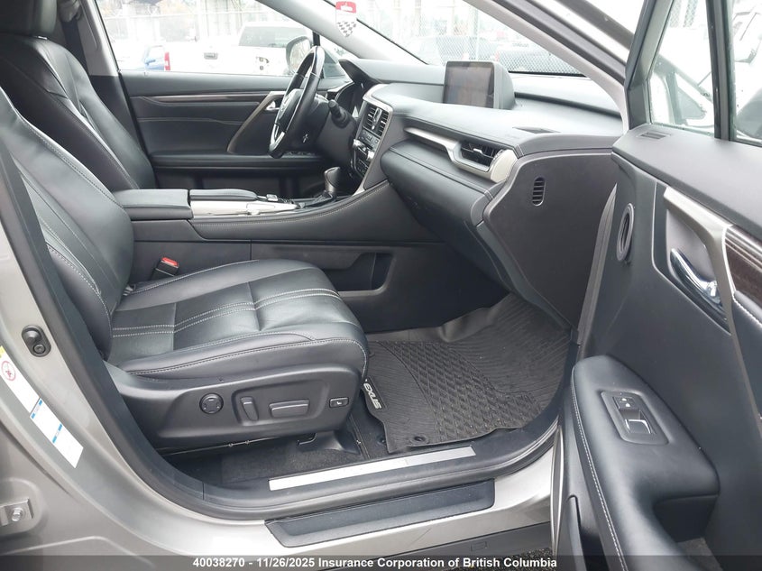 2T2BZMCA0HC117455 2017 LEXUS RX photo no. 5